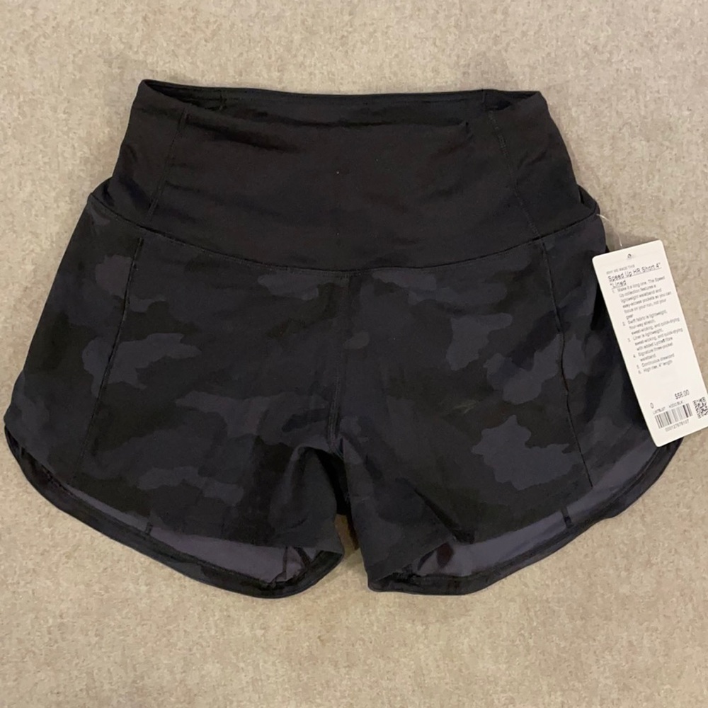 Lululemon run short